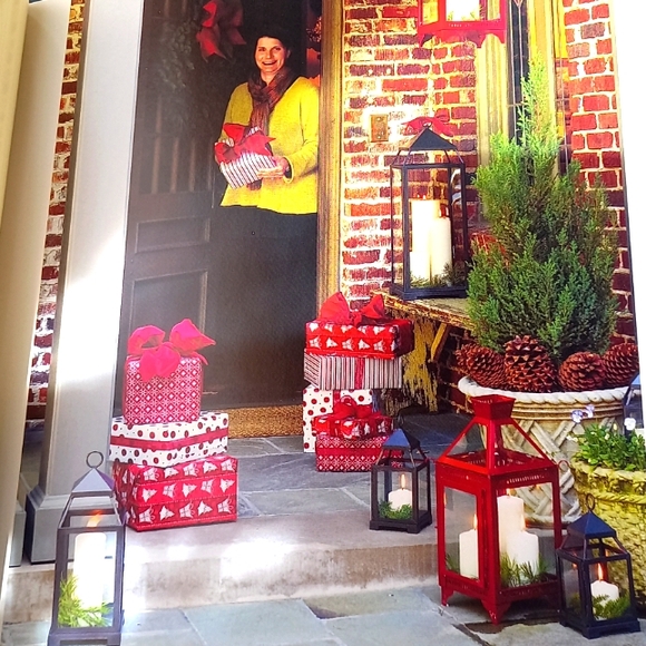 Southern Living Ultimate Christmas Book - Picture 3 of 12